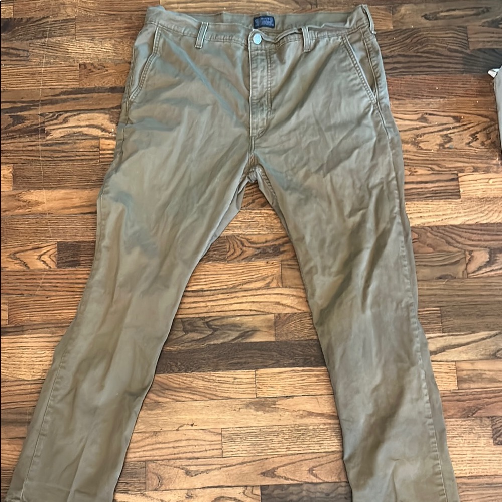 Levi's Tan Chinos Classic Cotton Blend
